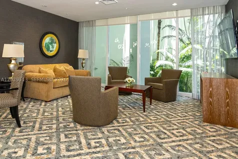 21050 NE 38th Avenue Aventura FL 33180