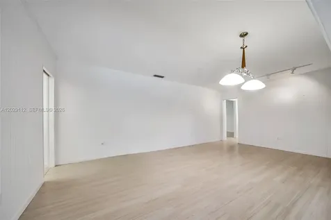 6760 SW 62nd Terrace South Miami FL 33143