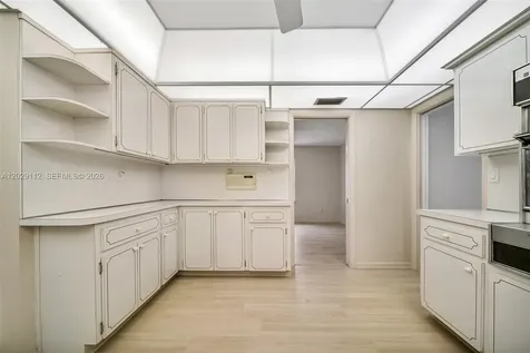 6760 SW 62nd Terrace South Miami FL 33143