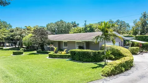 6760 SW 62nd Terrace South Miami FL 33143