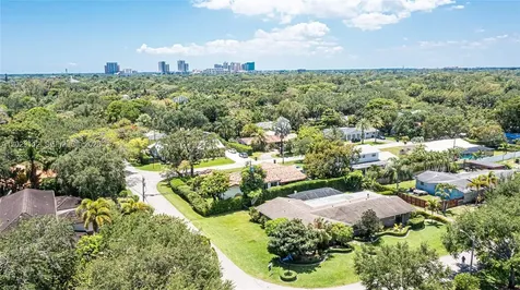 6760 SW 62nd Terrace South Miami FL 33143