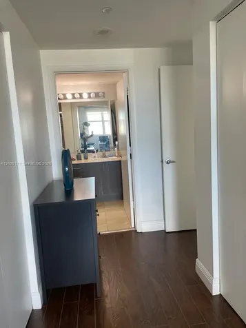 2475 Brickell Avenue Miami FL 33129
