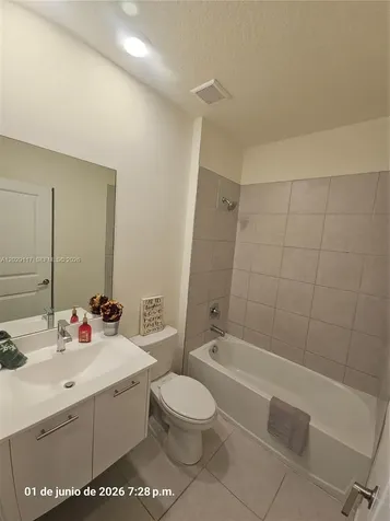 6453 NW 102nd Path Doral FL 33178