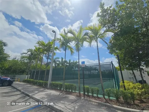 6453 NW 102nd Path Doral FL 33178