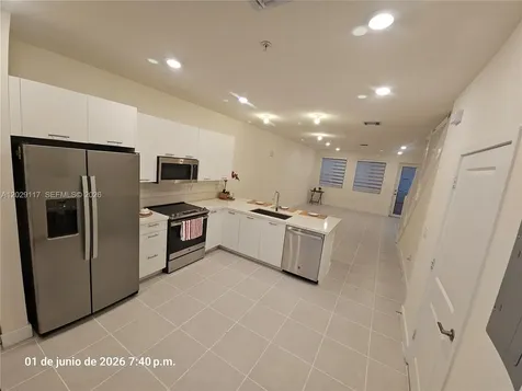 6453 NW 102nd Path Doral FL 33178
