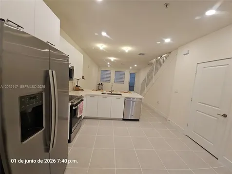 6453 NW 102nd Path Doral FL 33178