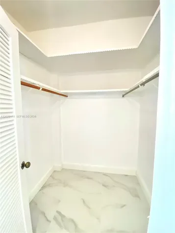 2920 Point East Drive Aventura FL 33160