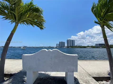 2920 Point East Drive Aventura FL 33160