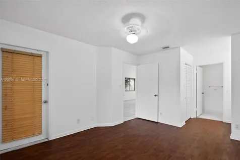14014 SW 93rd Lane Miami FL 33186