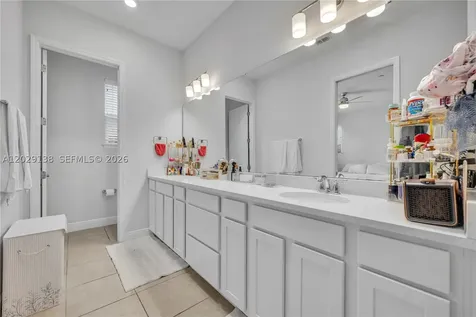 13433 Stoddart Avenue Orlando FL 32827