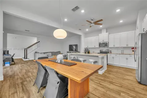 13433 Stoddart Avenue Orlando FL 32827