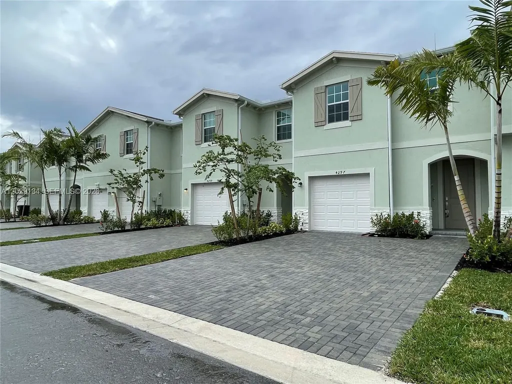 4297 Hammock Grove Drive Lake Worth FL 33467