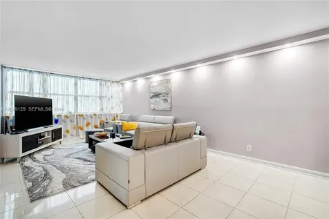 1400 S Ocean Drive Hollywood FL 33019