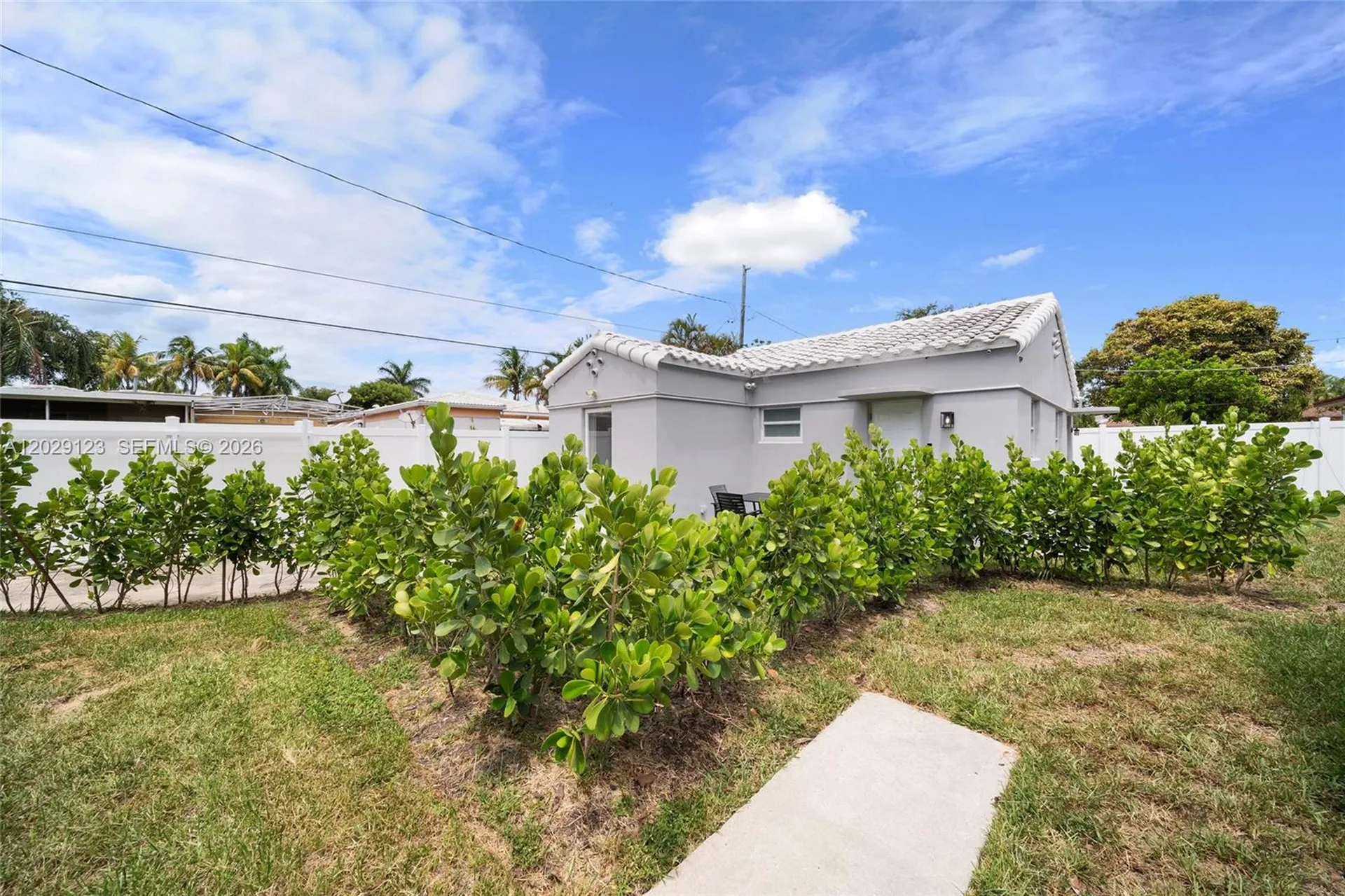 1625 Hollywood Boulevard Hollywood FL 33020