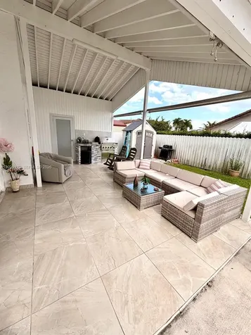 13336 NW 5th Terrace Miami FL 33182