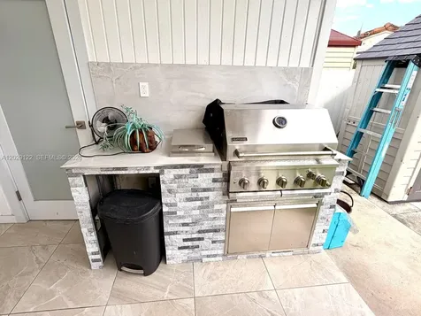 13336 NW 5th Terrace Miami FL 33182