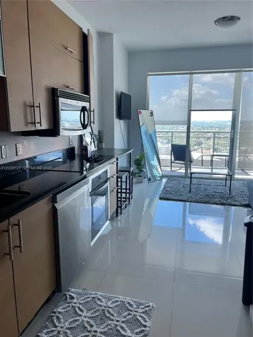 60 SW 13th Street Miami FL 33130