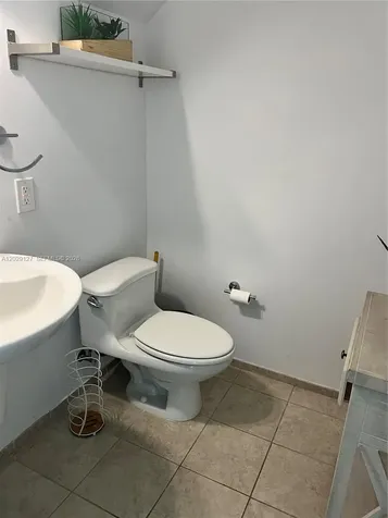 60 SW 13th Street Miami FL 33130