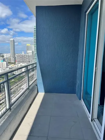 60 SW 13th Street Miami FL 33130
