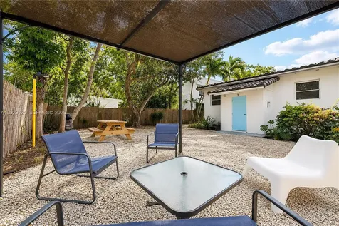 547 NE 64th Street Miami FL 33138