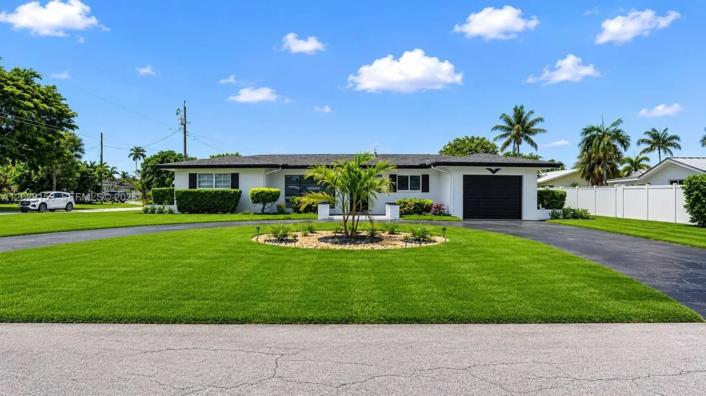 1320 SE 10th Street Deerfield Beach FL 33441