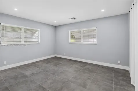1320 SE 10th Street Deerfield Beach FL 33441