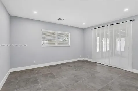 1320 SE 10th Street Deerfield Beach FL 33441