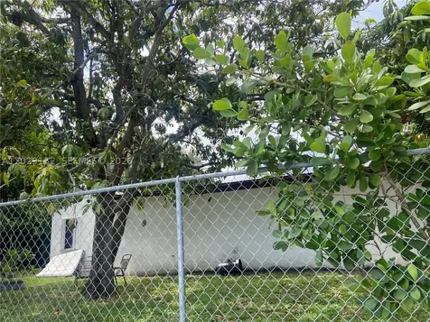 1220 S 29th Avenue Hollywood FL 33020