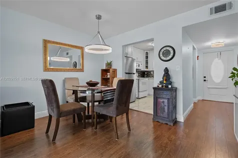 9340 Sunrise Lakes Boulevard Sunrise FL 33322