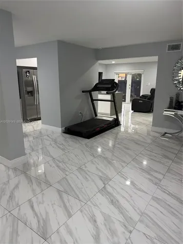 19203 NW 53rd Cir Place Miami Gardens FL 33055