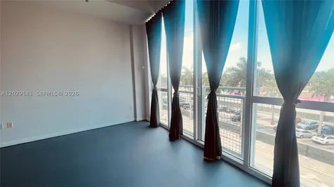 253 NE 2nd Street Miami FL 33132