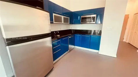 253 NE 2nd Street Miami FL 33132