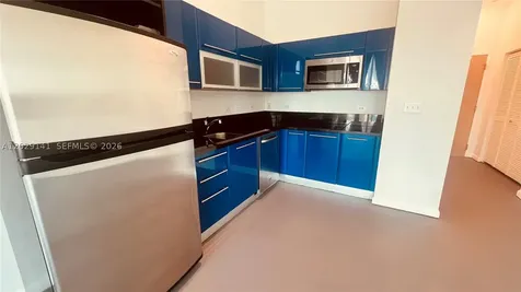 253 NE 2nd Street Miami FL 33132