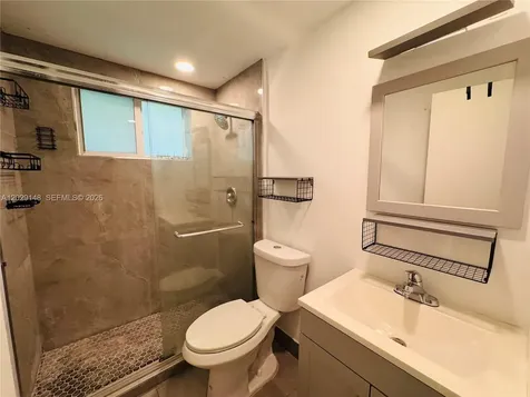 75 Washington Avenue Miami Beach FL 33139