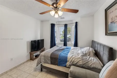 5274 SW 145th Avenue Miami FL 33175