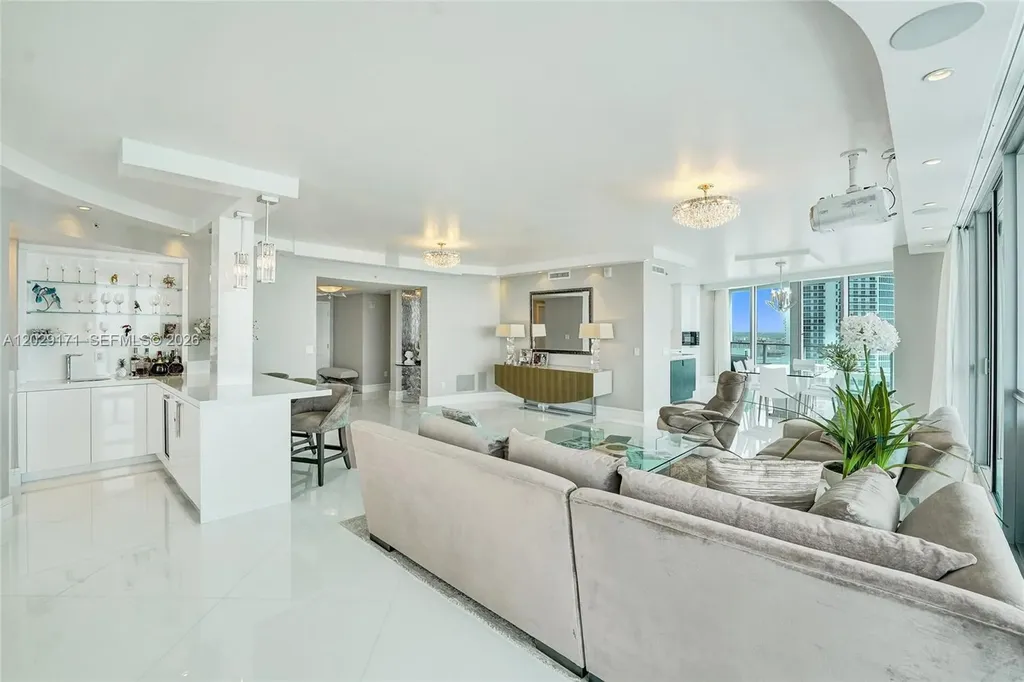 3101 S Ocean Drive Hollywood FL 33019