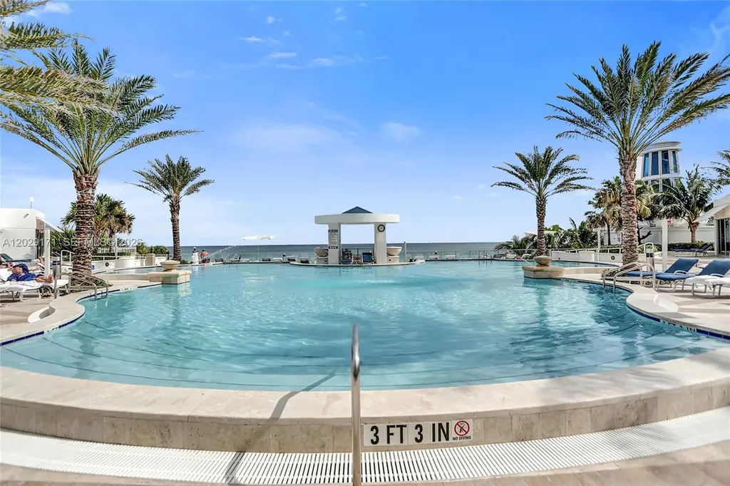 3101 S Ocean Drive Hollywood FL 33019