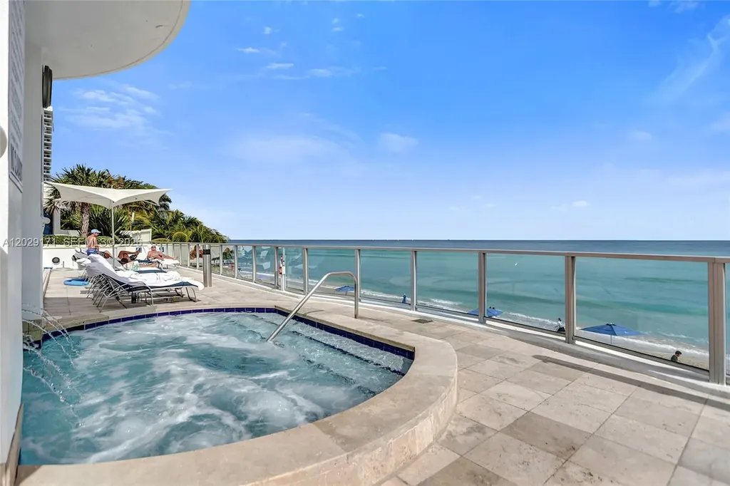 3101 S Ocean Drive Hollywood FL 33019