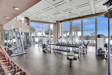 3101 S Ocean Drive Hollywood FL 33019