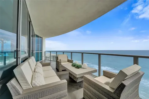 3101 S Ocean Drive Hollywood FL 33019