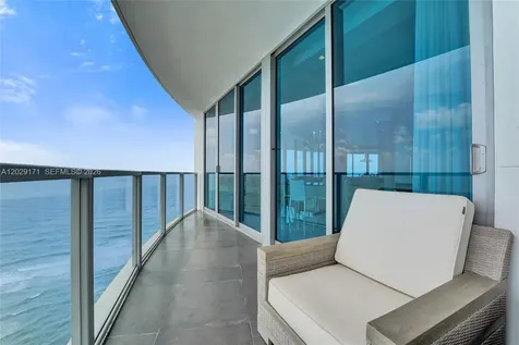 3101 S Ocean Drive Hollywood FL 33019