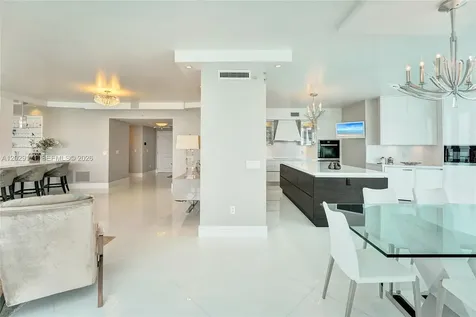 3101 S Ocean Drive Hollywood FL 33019