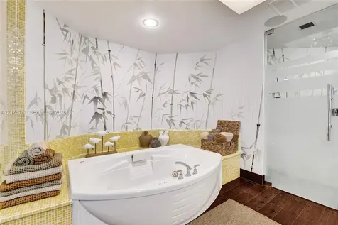 3101 S Ocean Drive Hollywood FL 33019