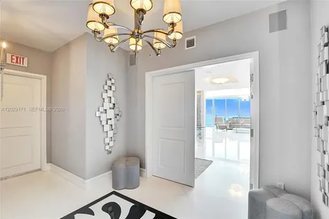 3101 S Ocean Drive Hollywood FL 33019