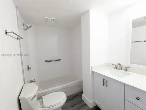 555 NE 15th Street Miami FL 33132