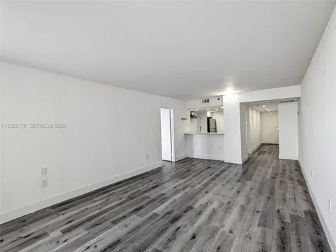 555 NE 15th Street Miami FL 33132