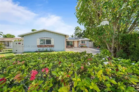 7715 SW 9th Street North Lauderdale FL 33068