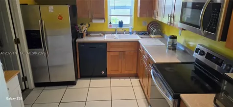 7715 SW 9th Street North Lauderdale FL 33068