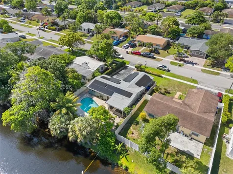 7715 SW 9th Street North Lauderdale FL 33068