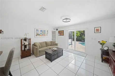 7715 SW 9th Street North Lauderdale FL 33068